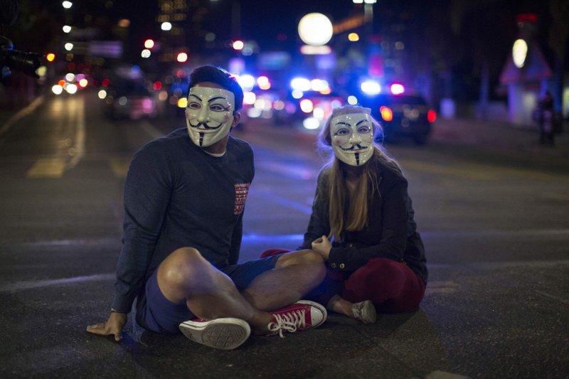 Amerika'da Ferguson eylemleri ikinci gününde