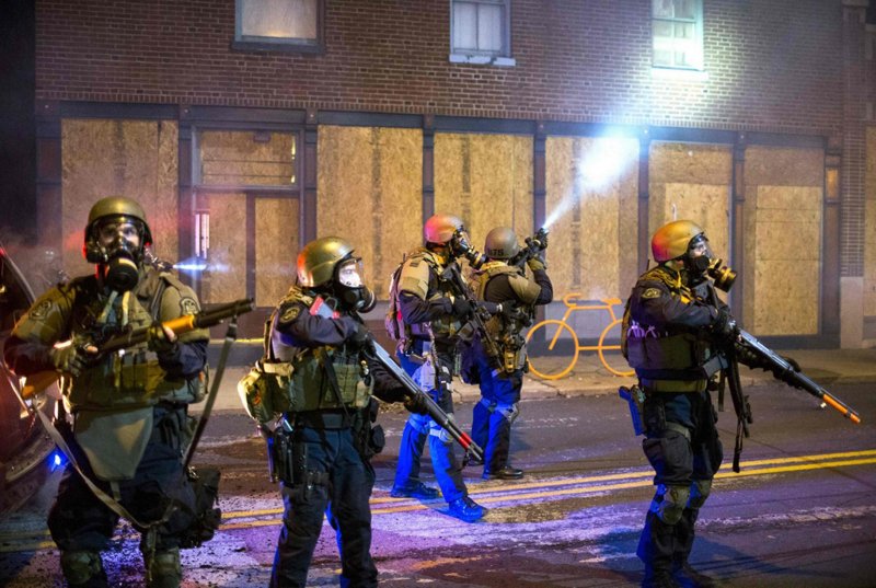 Amerika'da Ferguson eylemleri ikinci gününde