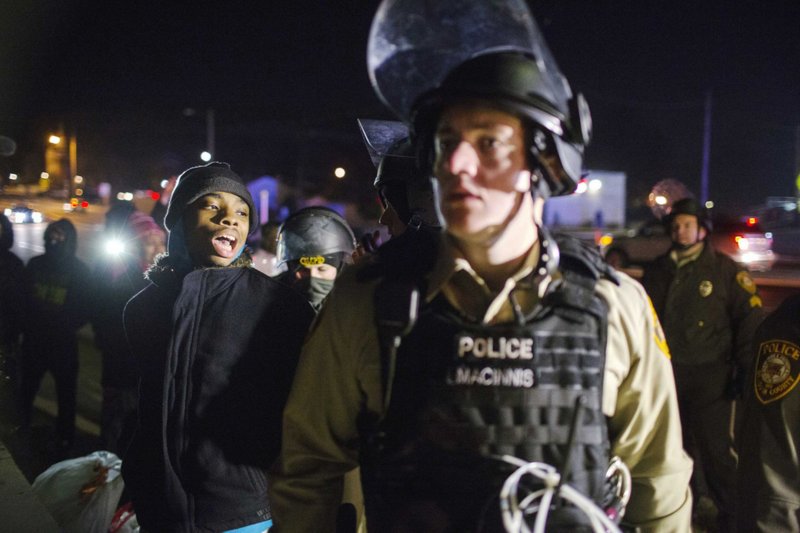 Amerika'da Ferguson eylemleri ikinci gününde