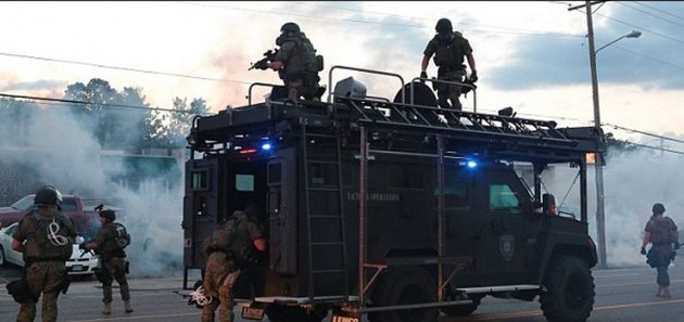 Ferguson'da polis müdahalesi