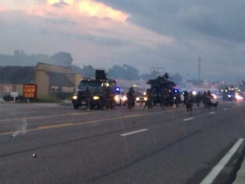 Ferguson'da polis müdahalesi