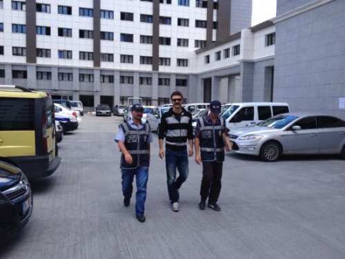 Uyuşturucudan gözaltına alınan ünlüler