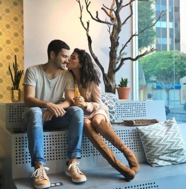 Kürt kızı Sazan Barzani