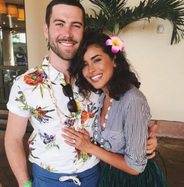 Kürt kızı Sazan Barzani