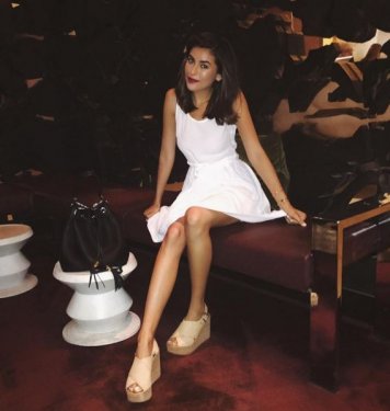 Kürt kızı Sazan Barzani