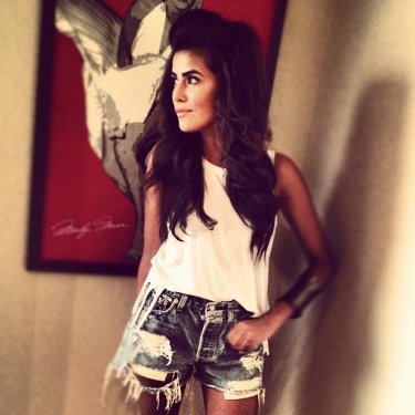 Kürt kızı Sazan Barzani