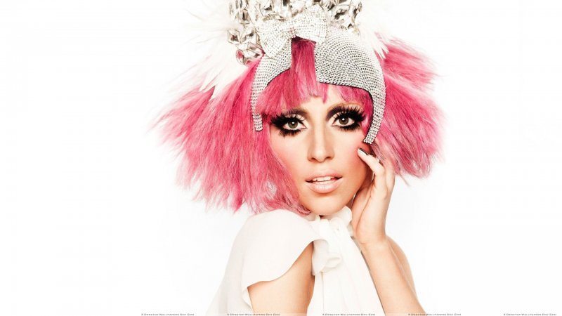 Lady Gaga hamama gitmek istiyor