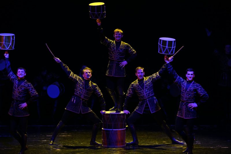 Lezginka Bursalıları coşturdu