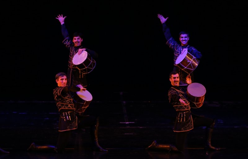 Lezginka Bursalıları coşturdu