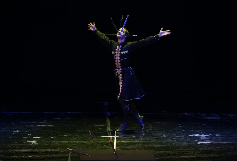 Lezginka Bursalıları coşturdu