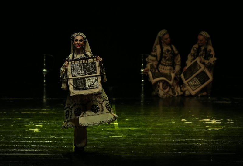 Lezginka Bursalıları coşturdu