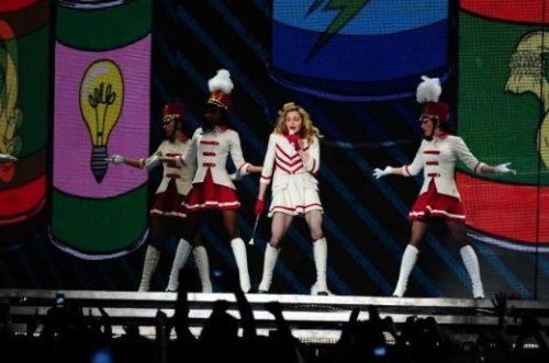 Madonna TT Arena'yı salladı