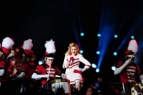Madonna TT Arena'yı salladı