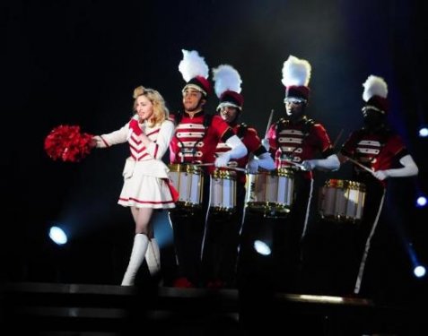 Madonna TT Arena'yı salladı