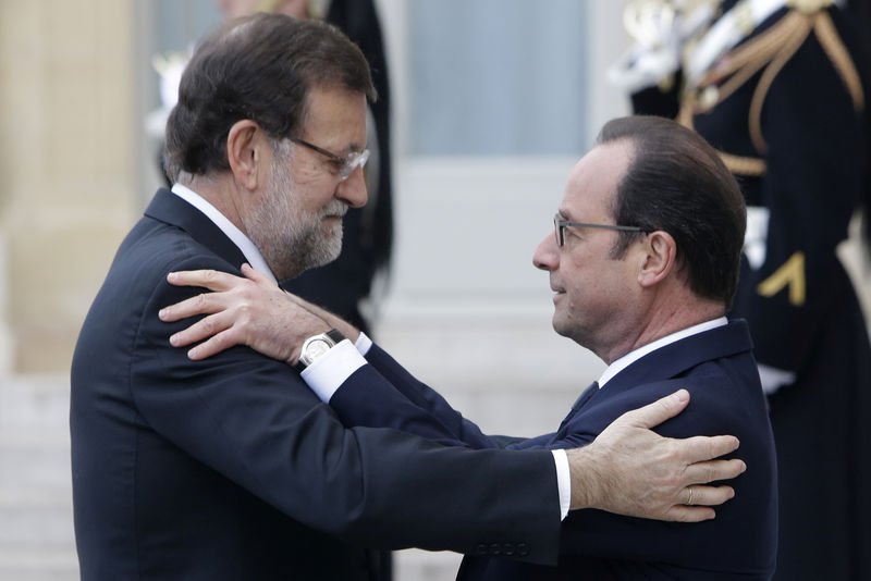 Dünya liderleri teröre karşı Paris'te