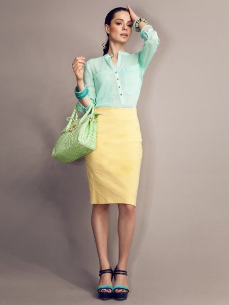 Özge Özpirinçci sudan çıkmadı