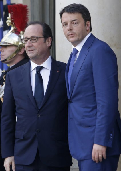 Dünya liderleri teröre karşı Paris'te