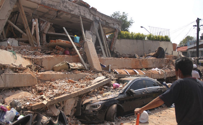 Meksika'daki depremden kareler