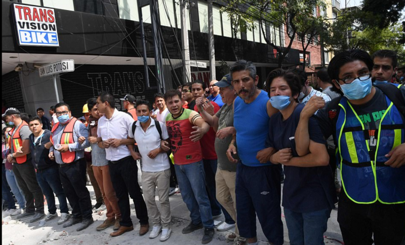 Meksika'daki depremden kareler