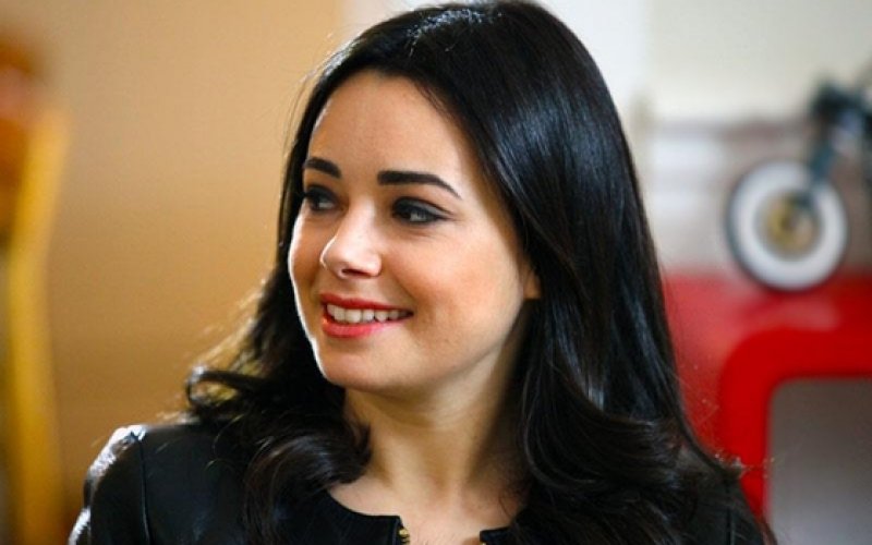 Özgü Namal 3 aylık hamile 