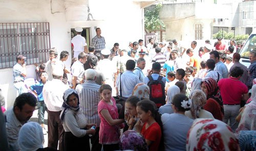 Mersinli şehidin evine ateş düştü