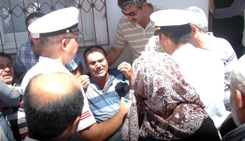 Mersinli şehidin evine ateş düştü