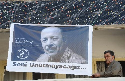 Neşet Ertaş son yolculuğuna uğurlandı