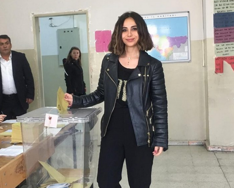 Oy kullanan ünlüler