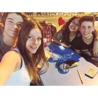 Paramparça’nın nankör kızı Hazal'ın bilinmeyenleri 