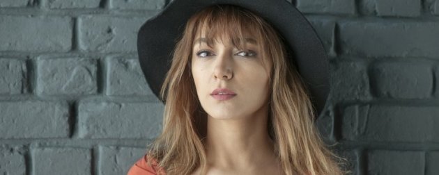 Poyraz Karayel'in İran asıllı güzeli Şebnem Hassanisoughi