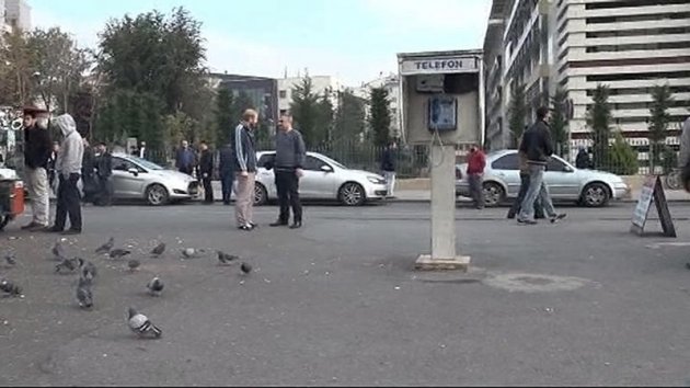 Saat 9'u 5 geçe Türkiye'de hayat durdu