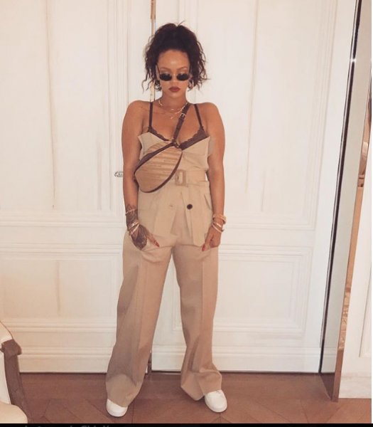 Rihanna'ya Barbados hükümetinden görev