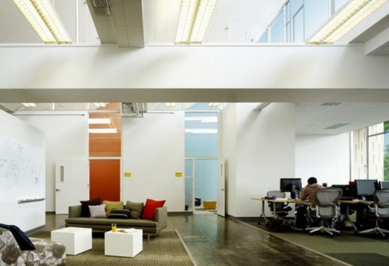 Facebook'un ofisleri görüntülendi