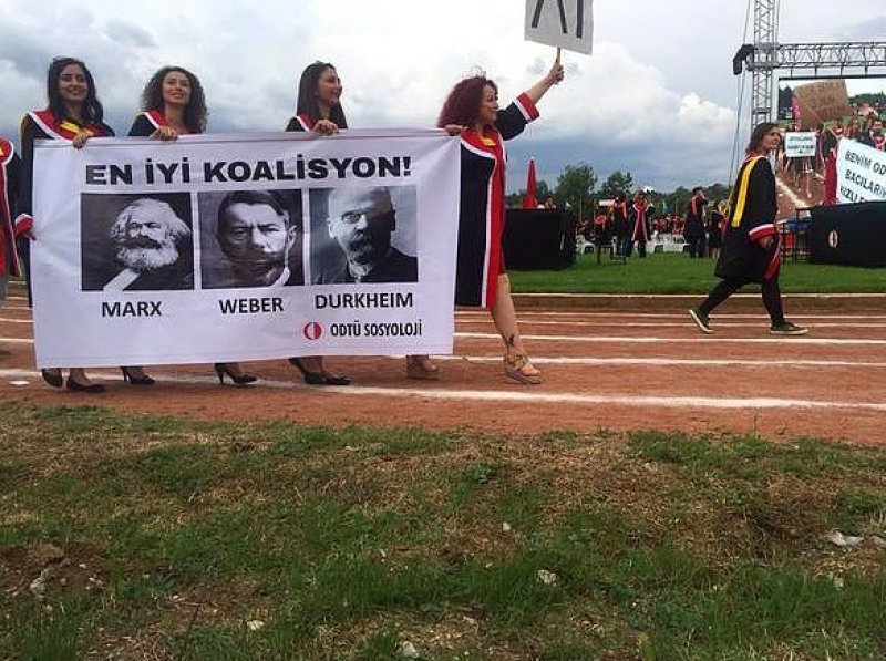 ODTÜ'de mezuniyet töreni yapıldı