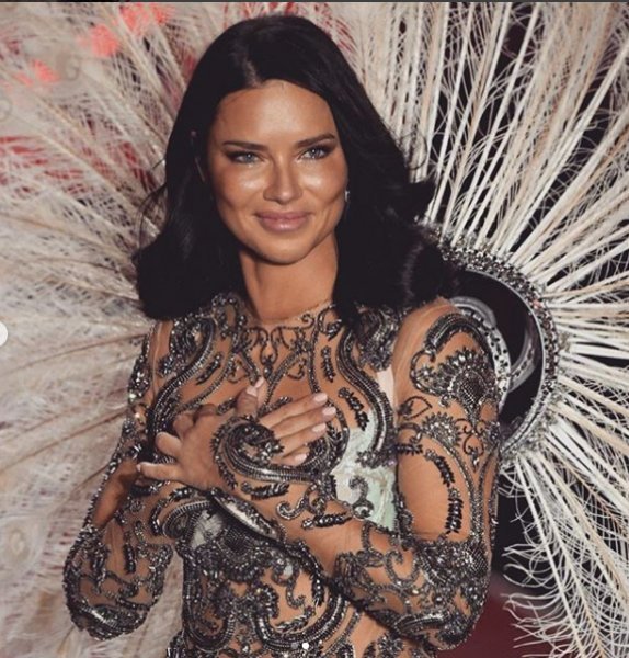 New York'ta Victoria's Secret rüzgarı 