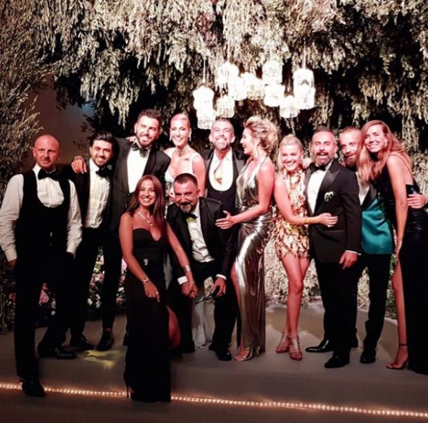 Bengü ve Selim Selimoğlu dünyaevine girdi 