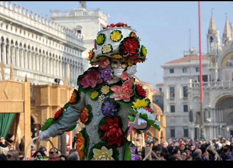 Venedik karnavalı başladı