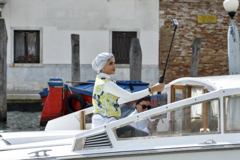 3 gün önce başlayan düğüne Hollywood akın etti