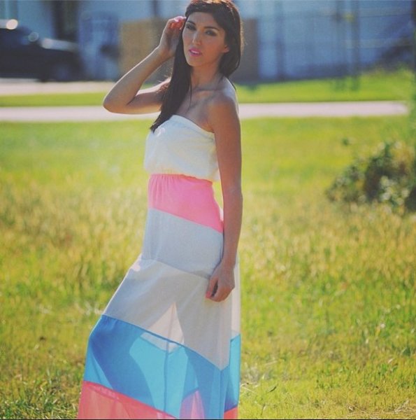 Yavuz Bingöl'ün manken kızı  Sinem Türkü