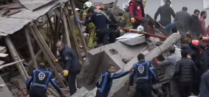 Kartal'da patlama sonrası 8 katlı bina çöktü