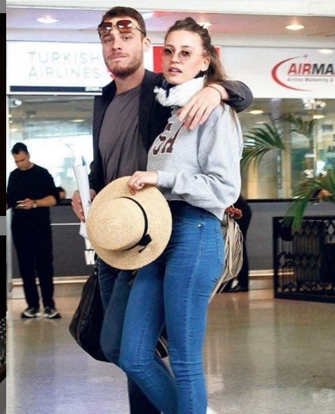 Kerem Bürsin'den ayrılık açıklaması