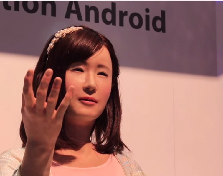 Toshiba ilk geyşa robotunu tanıttı