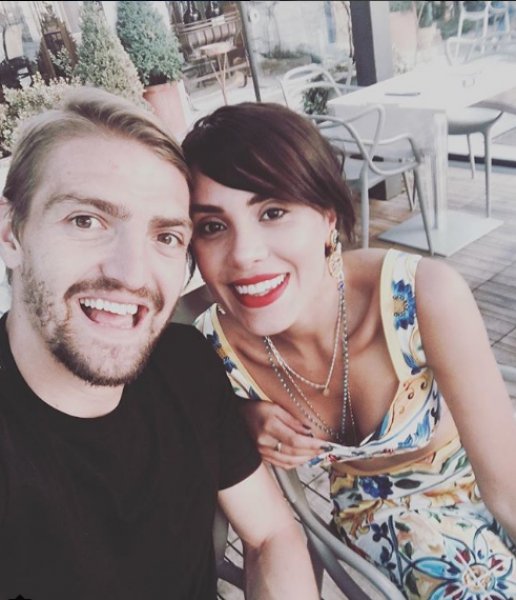 Oyuncu Şükran Ovalı doğum fotoğraflarını paylaştı