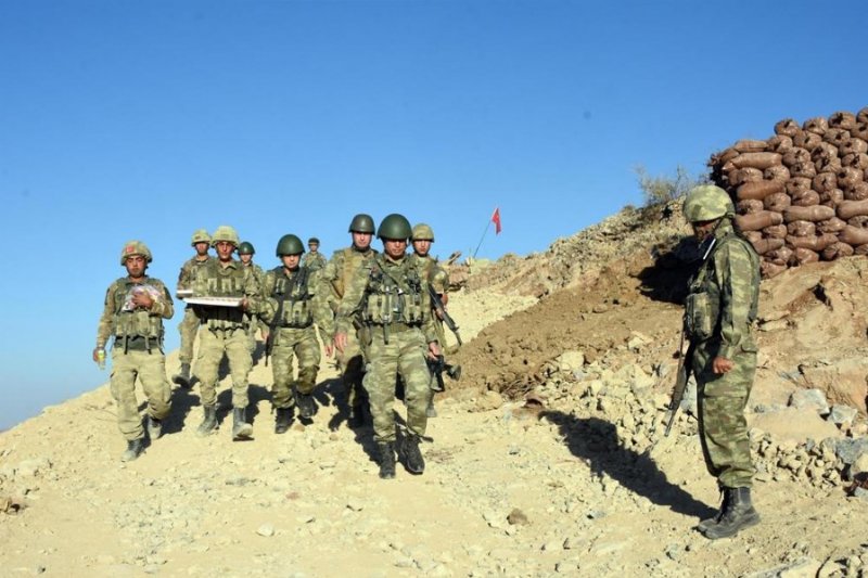 118 PKK'lının öldürüldüğü Kaletepe'de bayram namazı