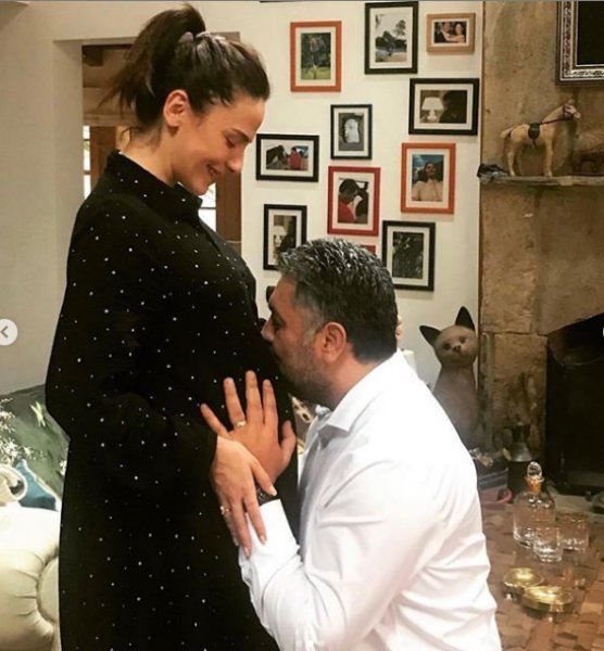 Sinem Öztürk baby shower partisi düzenledi 