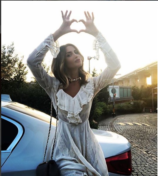 Emina Jahovic�in makyajsız hali şaşırttı