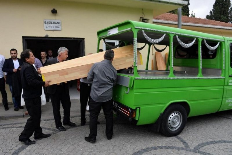 Cem Garipoğlu için cenaze töreni