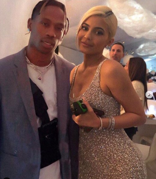 Kim Kardashian'ın ev partisi 