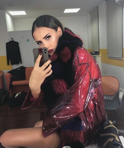 Emina Jahovic'in Sadettin Saran pişmanlığı 