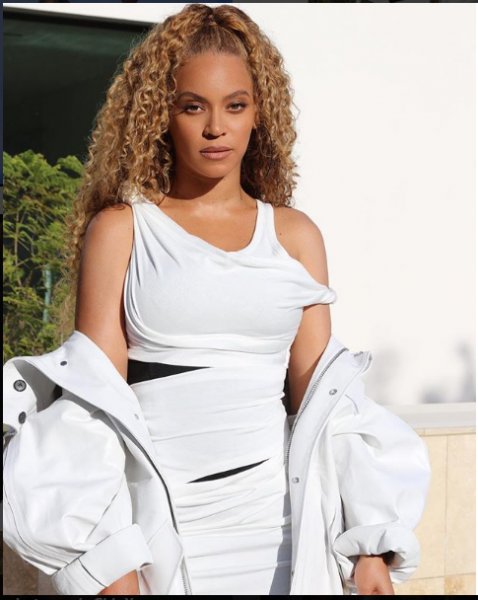 Hayranları seçim sonuçları için Beyonce’yi suçladı